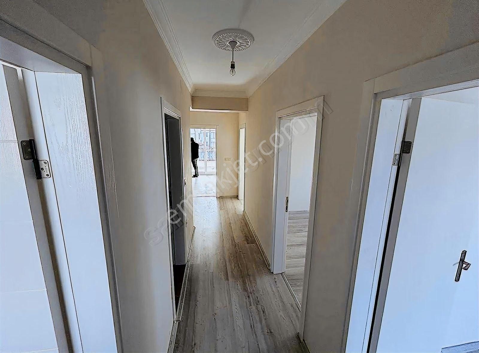 Gizemli Emlaktan Satılık 3+1 Ebeveyn Banyolu Ara Kat Daire - Görsel 7