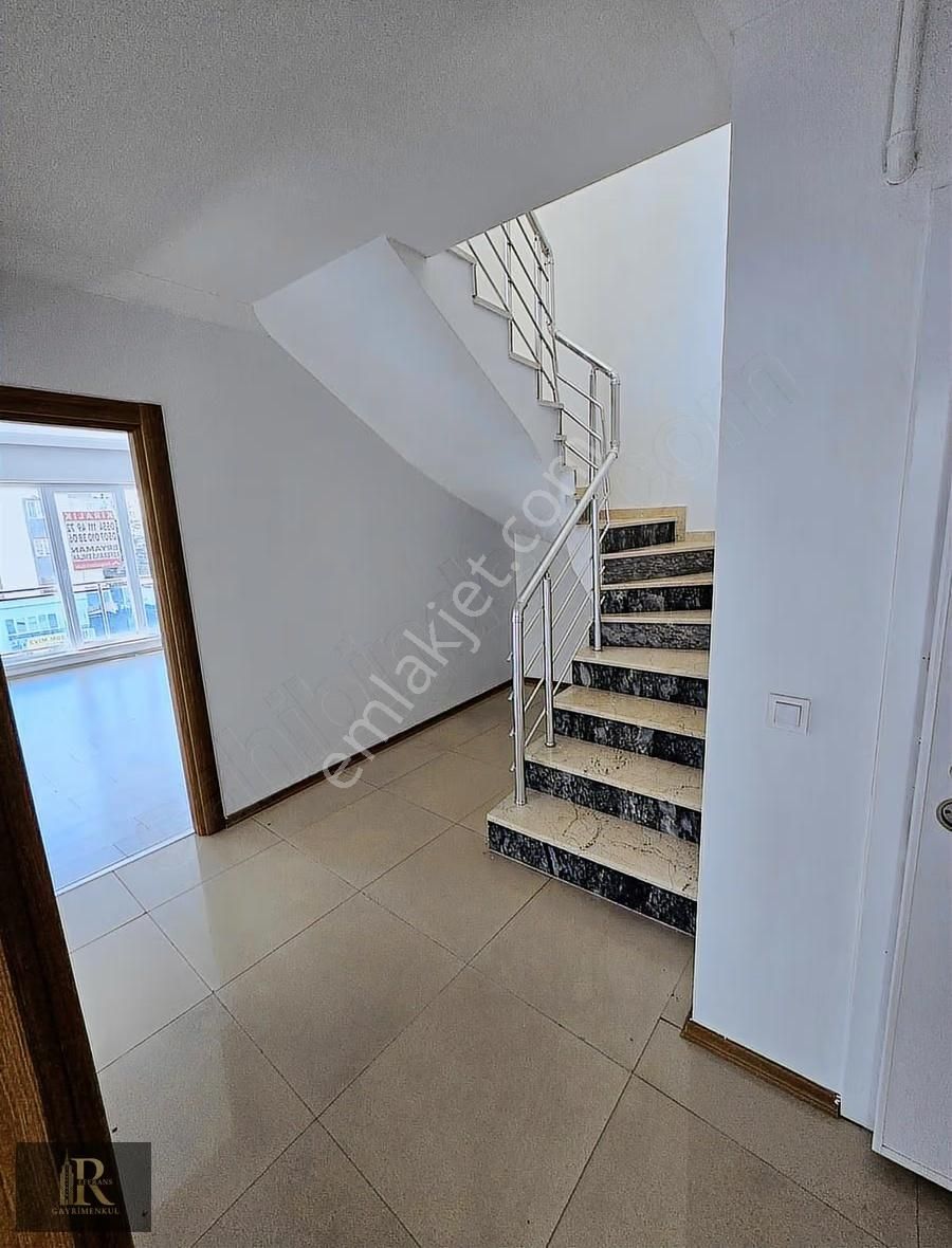 Süvari 1544 Cad Cepheli Ful Yapılı Asansörlü Kiralık 5+1 Dubleks - Görsel 10