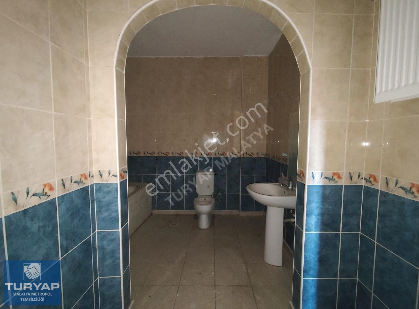 Turyap Metropol'den Çöşnükte Site İçerisinde Kiralık 3+1 Daire - Görsel 17