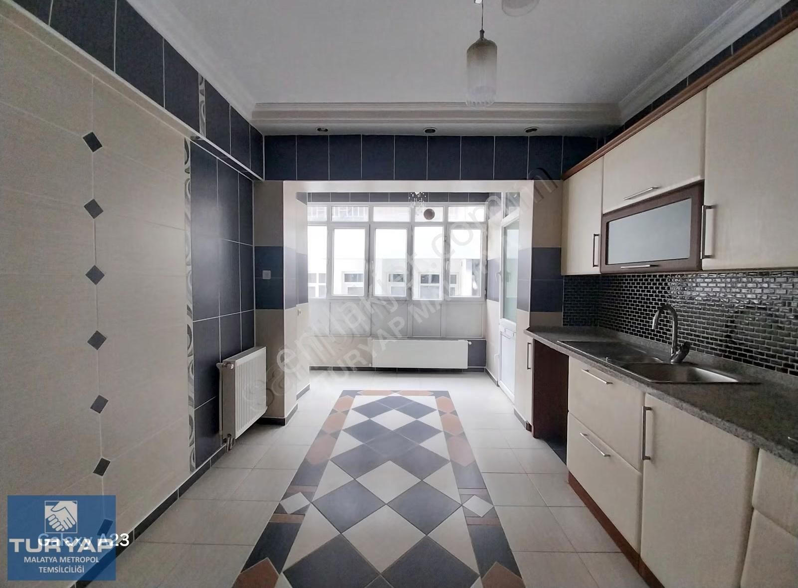 Turyap Metropol'den Paşaköşkün' De 4+2 Kiralık Daire - Görsel 16