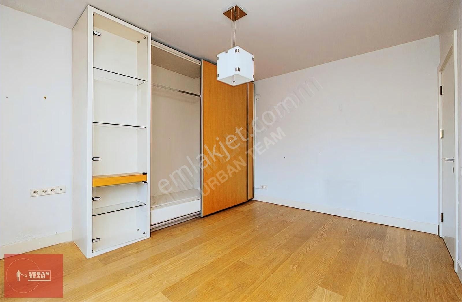 Tuzla Marin Evlerinde Tamamen İzole Boş Konforlu Havuzlu Villa - Görsel 8