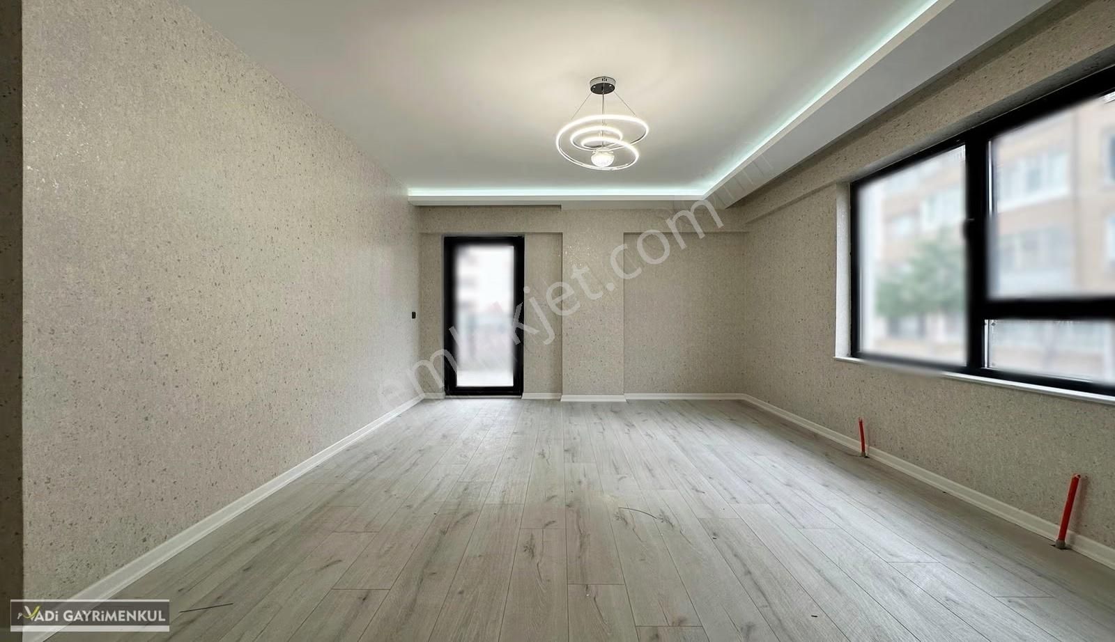 Vadi'den Genişliğiyle Fark Yaratan-modern-g.odalı-e.banyolu 4+1! - Görsel 17