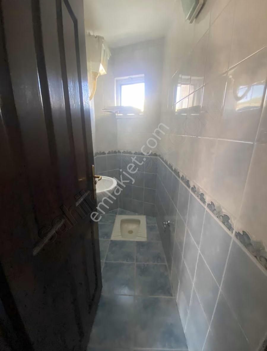 Merkezi Konumda Çarşı Pazara Yakın 3+1 Kiralık Daire - Görsel 3