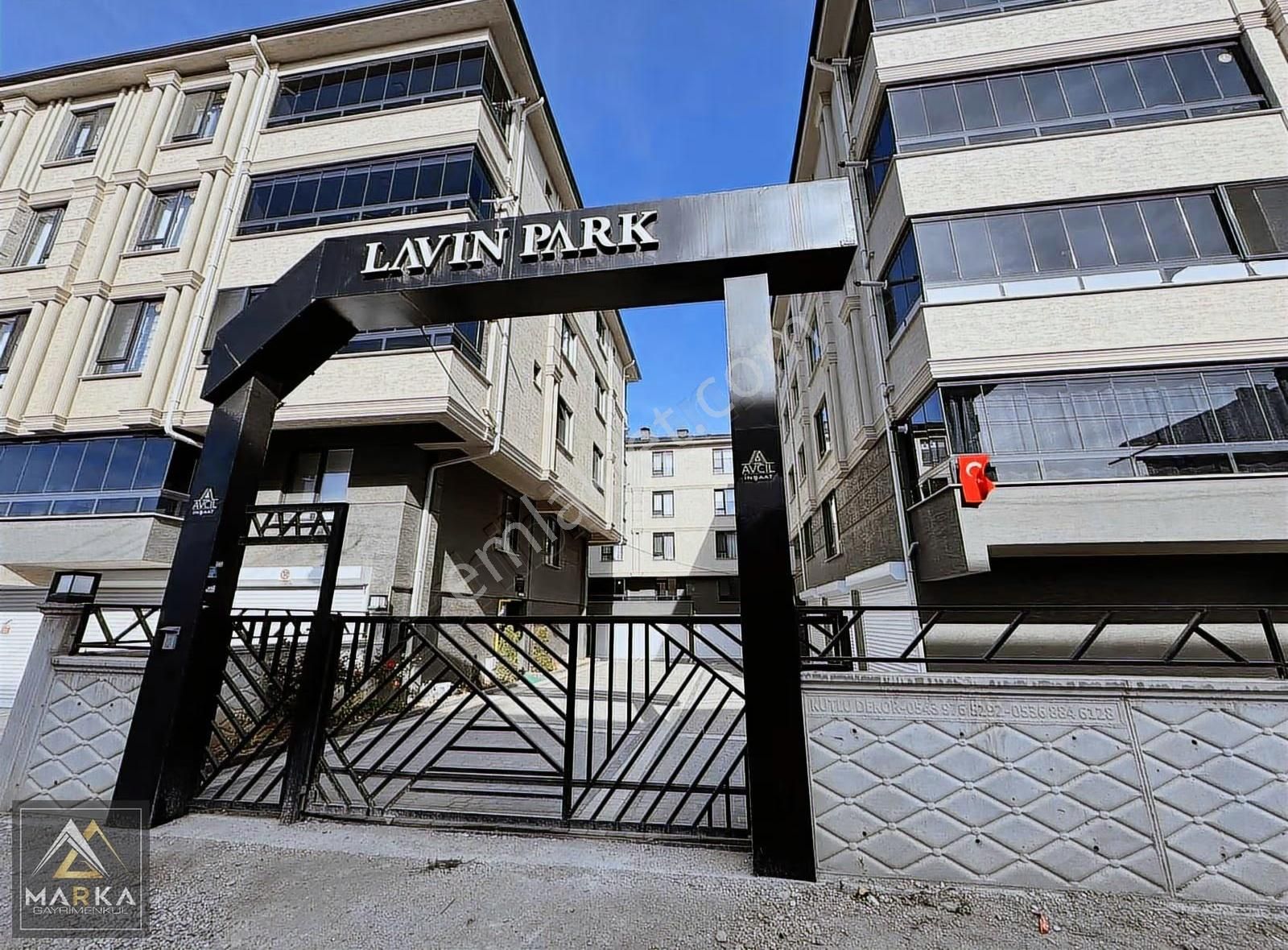 Marka'dan Sporkent Lavinpark'ta G.cephe Otoparklı 3+1 Daire - Görsel 32