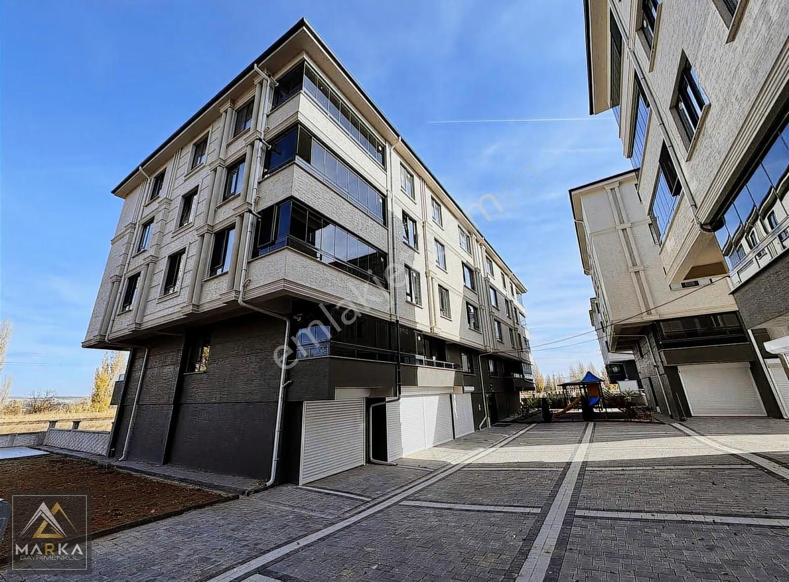 Marka'dan Sporkent Lavinpark'ta G.cephe Otoparklı 3+1 Daire - Görsel 25