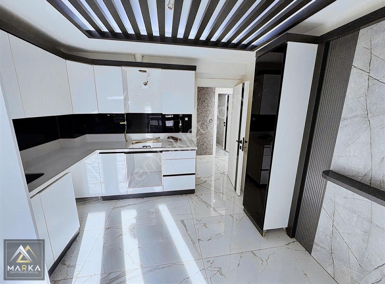 Marka'dan Sporkent Lavinpark'ta G.cephe Otoparklı 3+1 Daire - Görsel 18