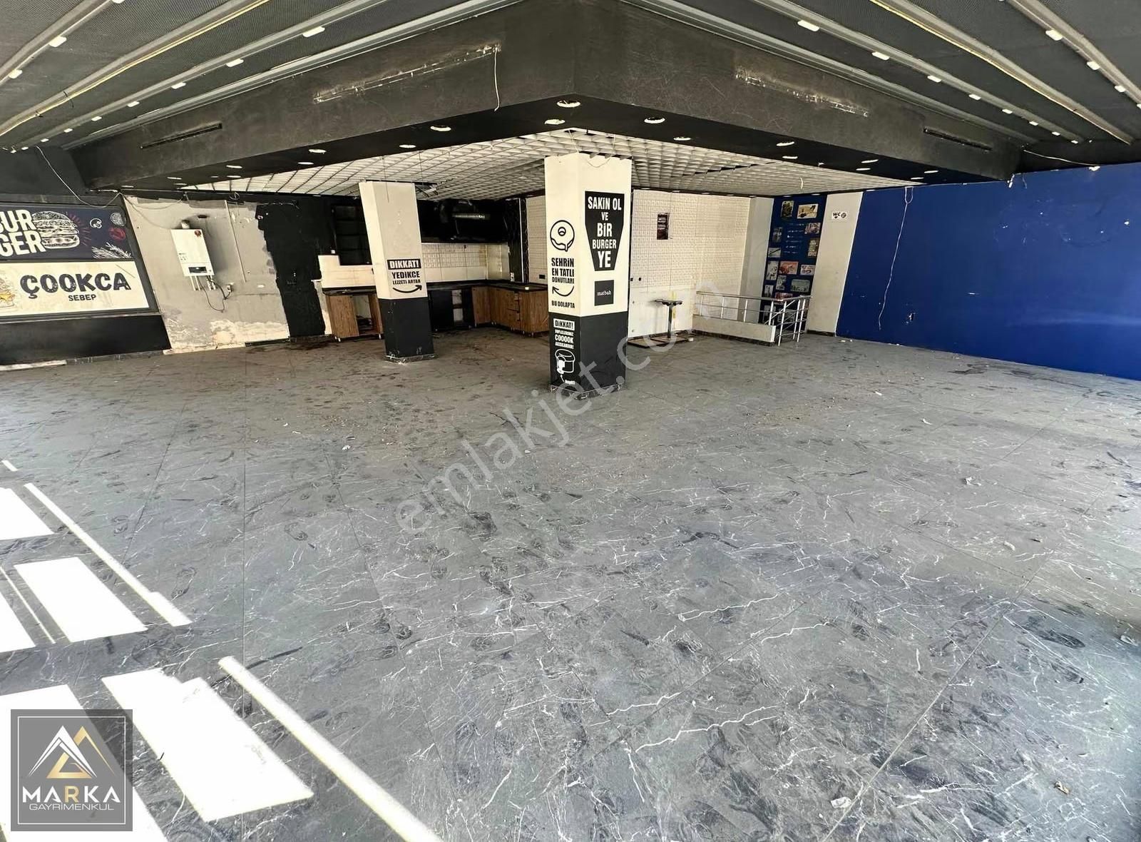 Marka'dan Gua Cafe Yanı Laleli Plaza Altı 180 M2 Kiralık Dükkan - Görsel 7