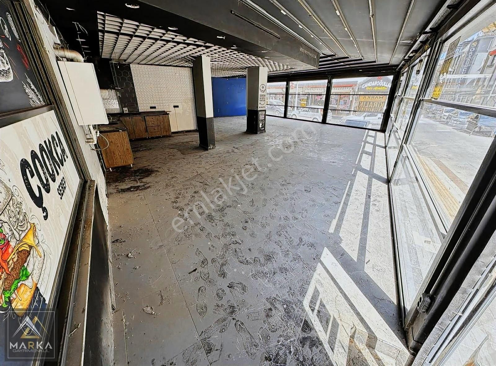 Marka'dan Gua Cafe Yanı Laleli Plaza Altı 180 M2 Kiralık Dükkan - Görsel 11