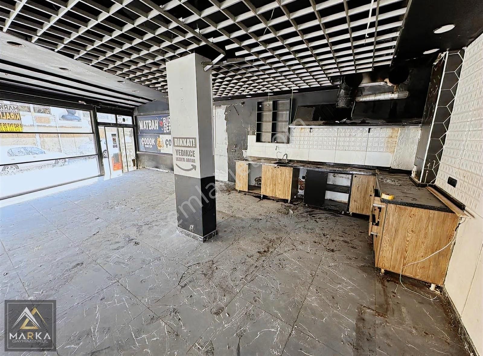 Marka'dan Gua Cafe Yanı Laleli Plaza Altı 180 M2 Kiralık Dükkan - Görsel 14
