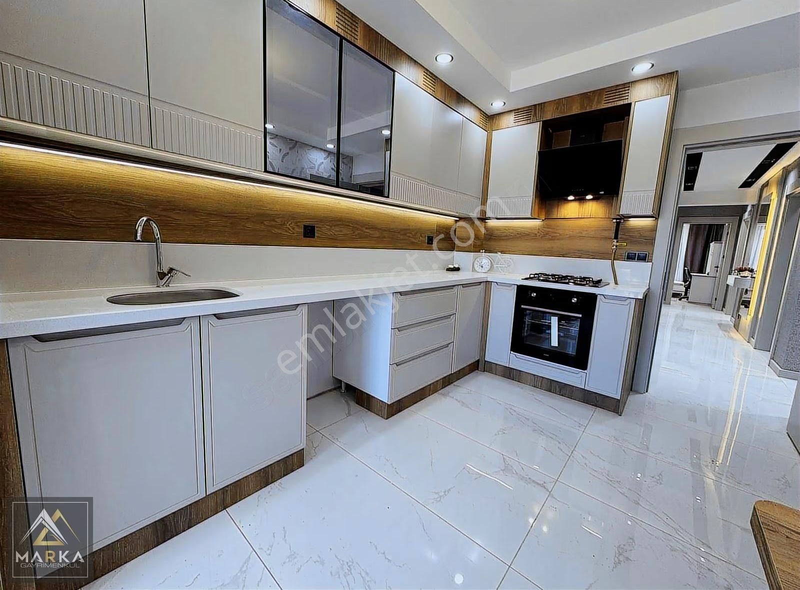 Marka' Dan Sporkent'te Lüx Tasarım Satılık 3+1 Daireler - Görsel 19