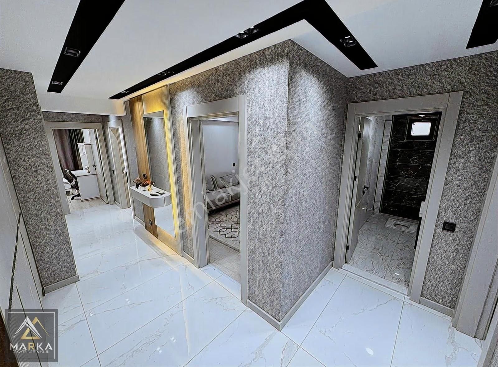 Marka' Dan Sporkent'te Lüx Tasarım Satılık 3+1 Daireler - Görsel 2