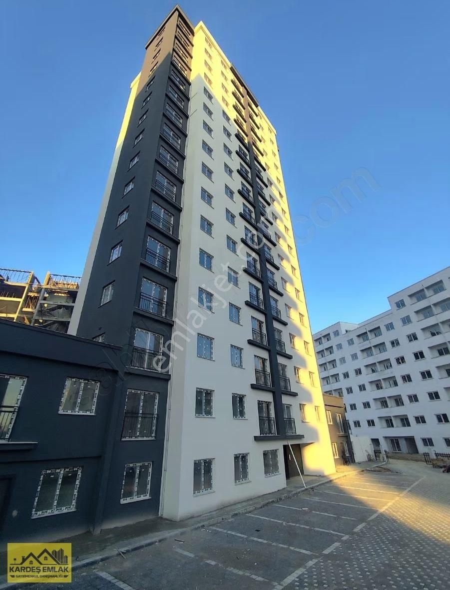 Kardeş Emlak'tan Osmangazi Mahallesinde 1+1 Fırsat Daire - Görsel 8