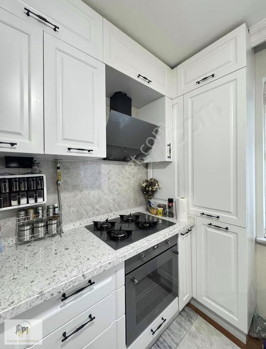 Ümit Hastanesi Yakını Amerikan Mutfaklı 2+1 Garajlı İskanlı - Görsel 4