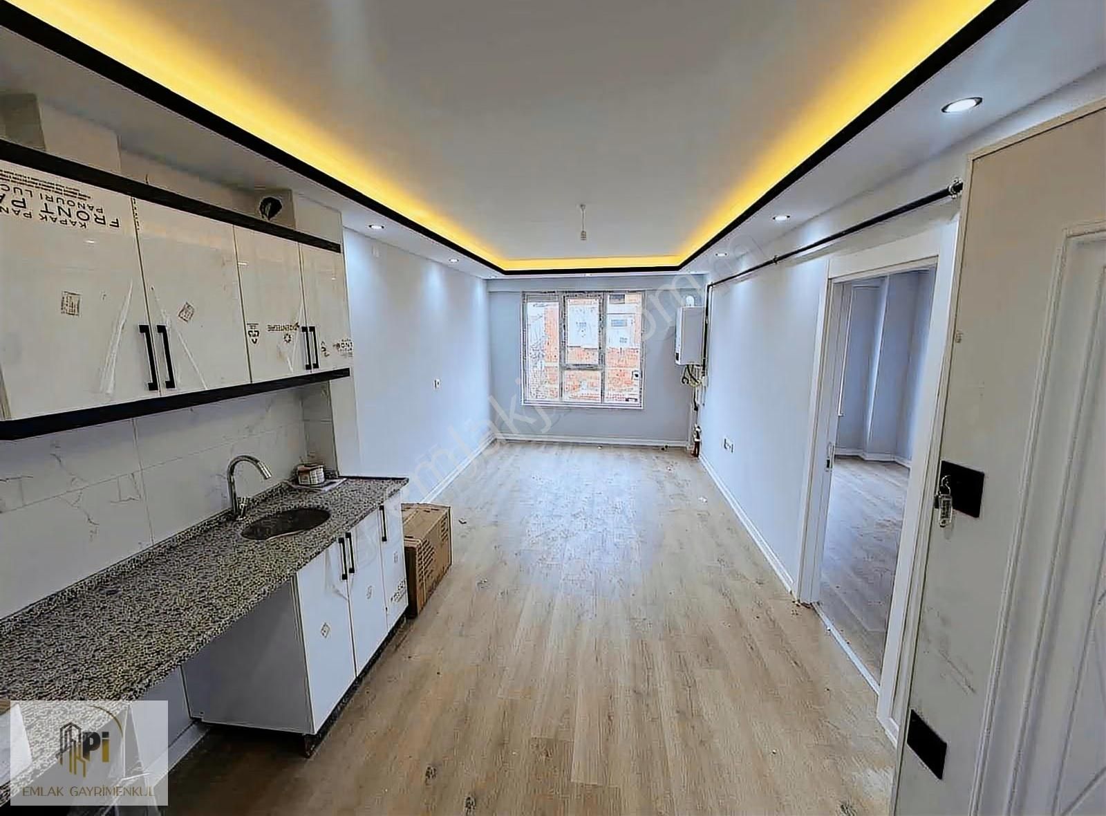 Pi Gayrimenkul'den Üniversite Yakını Kiralık 1+1 Daire