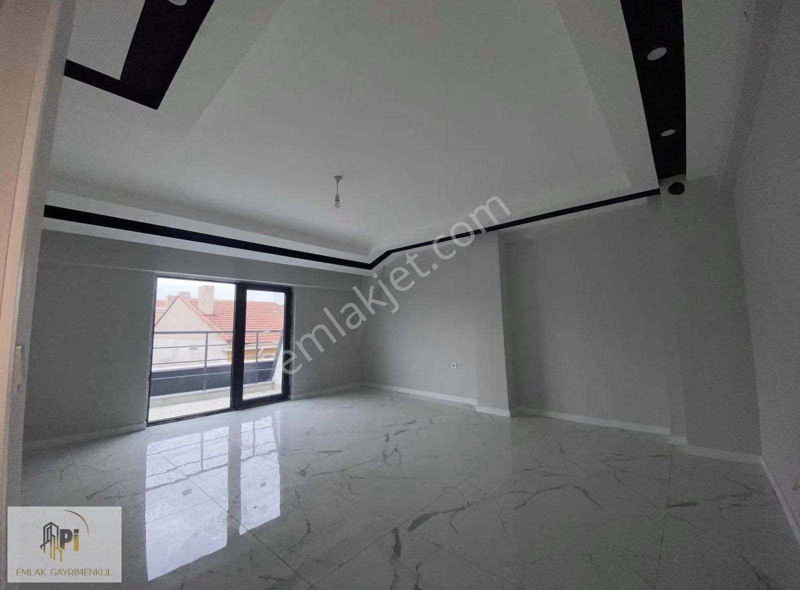 Pi Gayrimenkul'den Çamlıca'da 3+1 Dubleks Sıfır Daire - Görsel 23