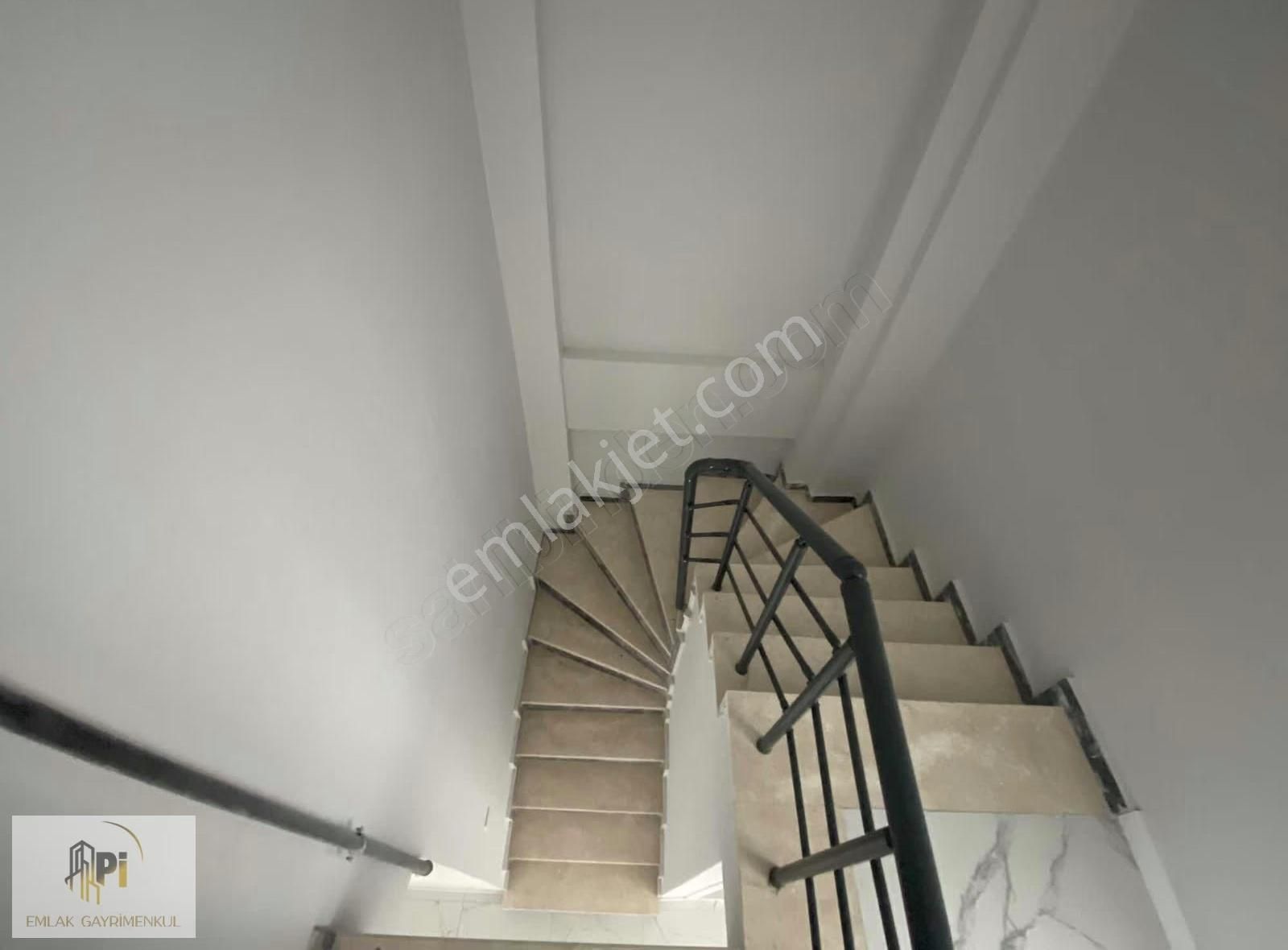 Pi Gayrimenkul'den Çamlıca'da 3+1 Dubleks Sıfır Daire - Görsel 4