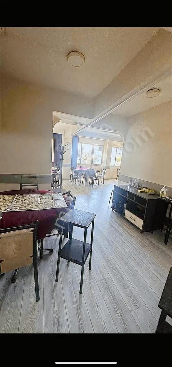 Engin Erdem'den Merterde Satılık 3 Tapulu 2 Katlı Köşe Dükkan - Görsel 7