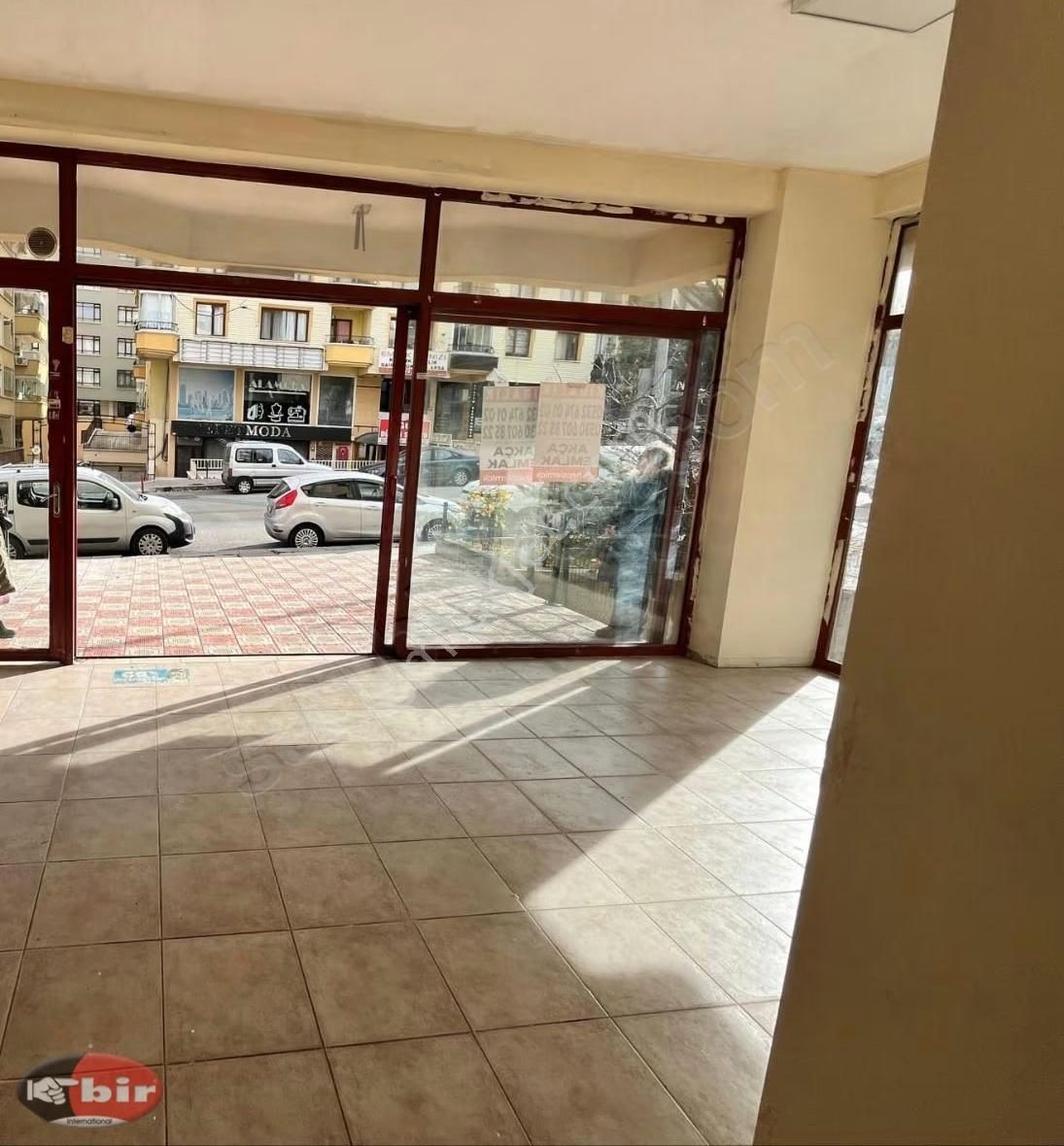 Bir Emlak'tan Ceyhun Atuf Kansu'da Kiralık Köşe Dükkan - Görsel 5