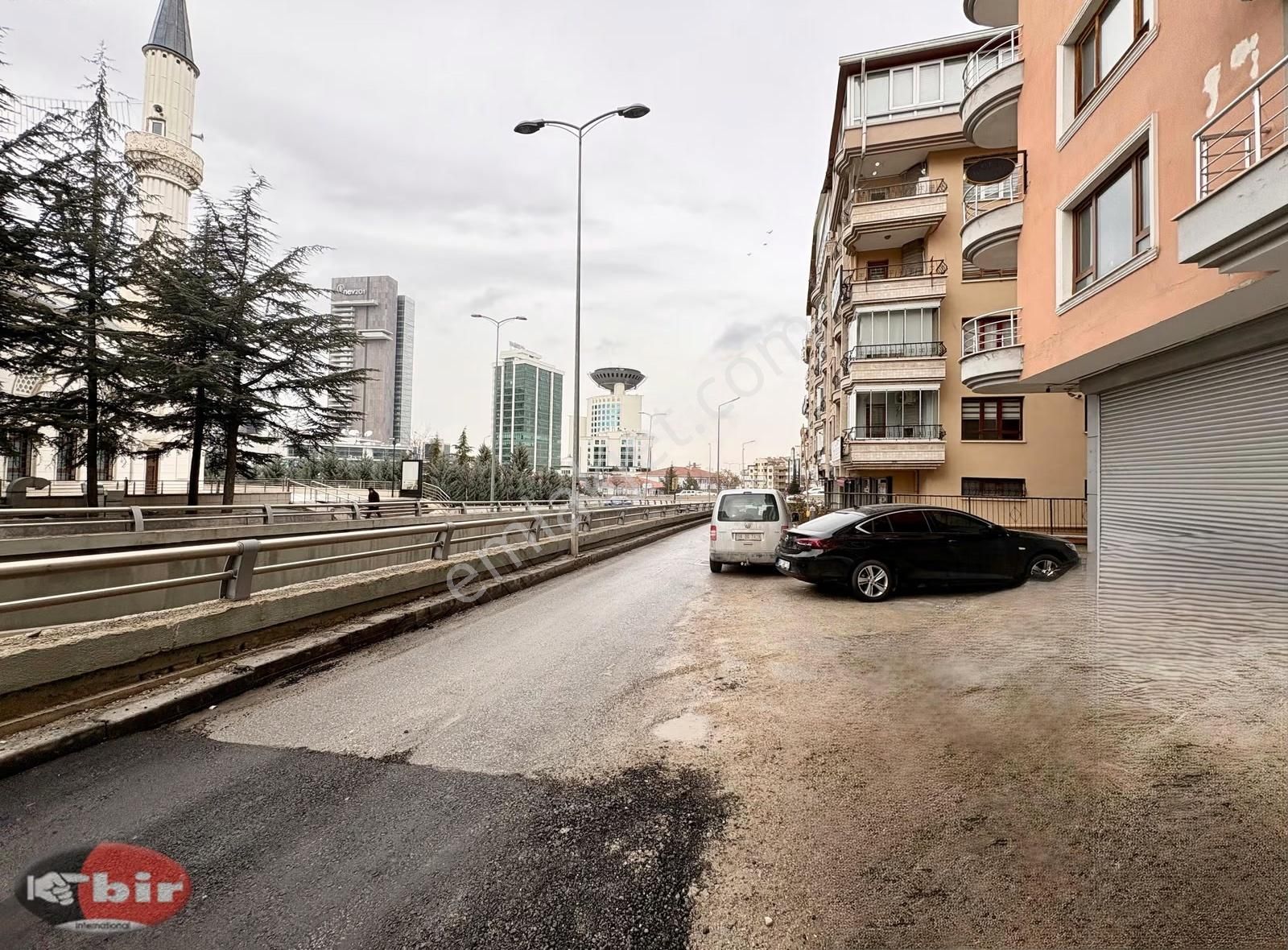 Ceyhun Atuf Kansu'da 320 M2 Bacalı Kiralık Dükkan - Görsel 5