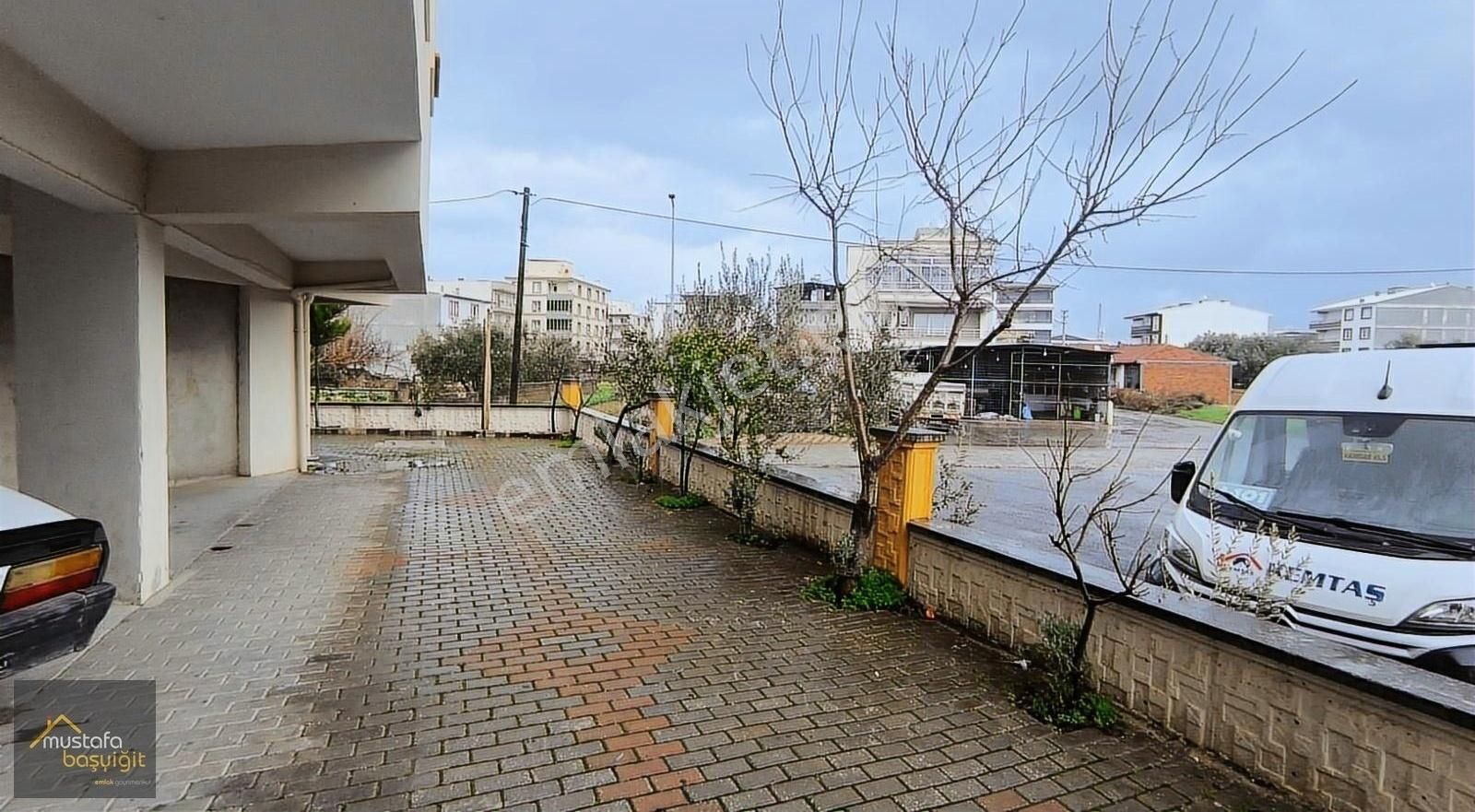 Mustafa Başyiğit Emlak'tan Efendi,de 105m2 2+1 Geniş Daire - Görsel 14