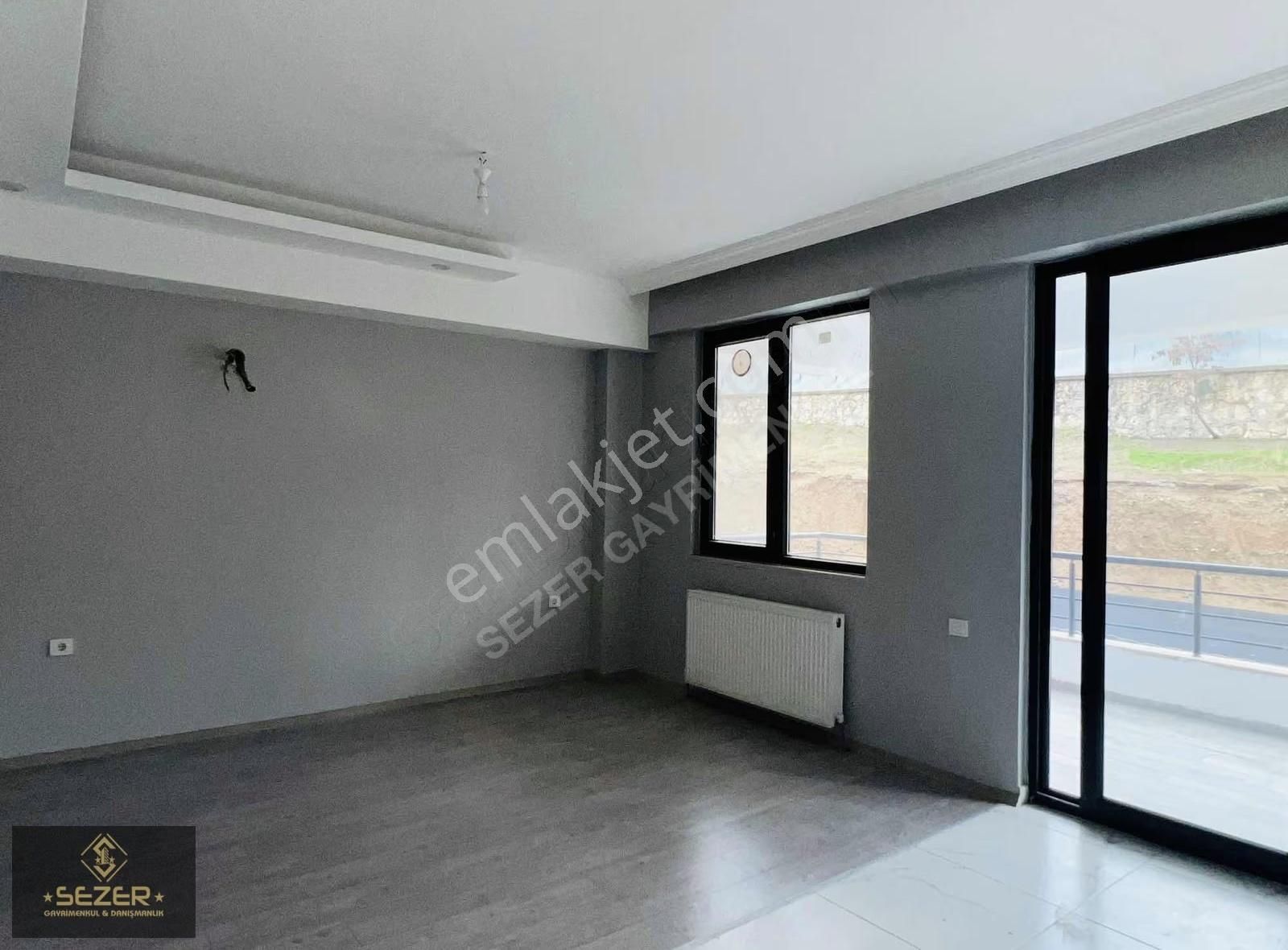S E Z E R Gayrimenkul'den Kiralık 3.5+1 Daire (havalanı Kavşağı) - Görsel 15