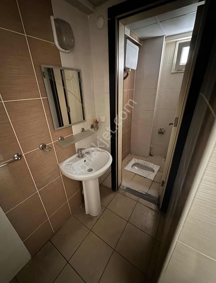 İnönü Caddesi Üzerinde | 96 M² | 10 M Cepheli | Bahçeli Satılık - Görsel 13