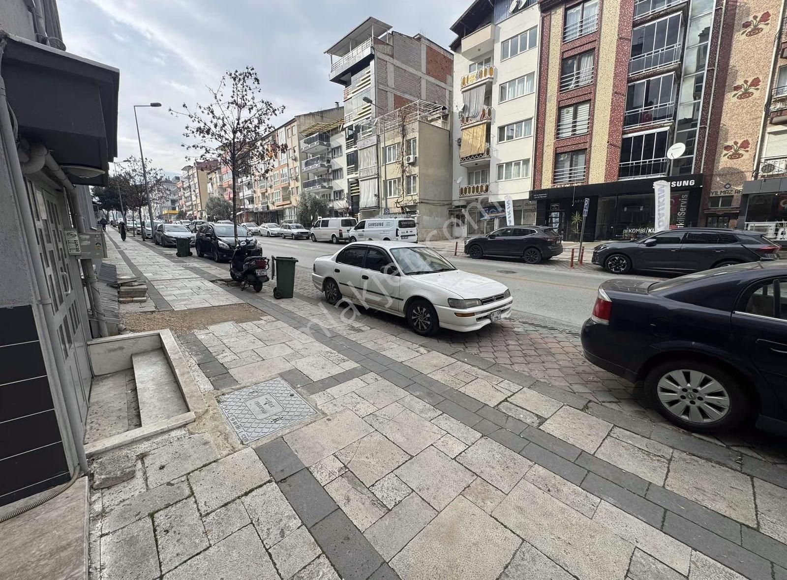 İnönü Caddesi Üzerinde | 96 M² | 10 M Cepheli | Bahçeli Satılık - Görsel 10