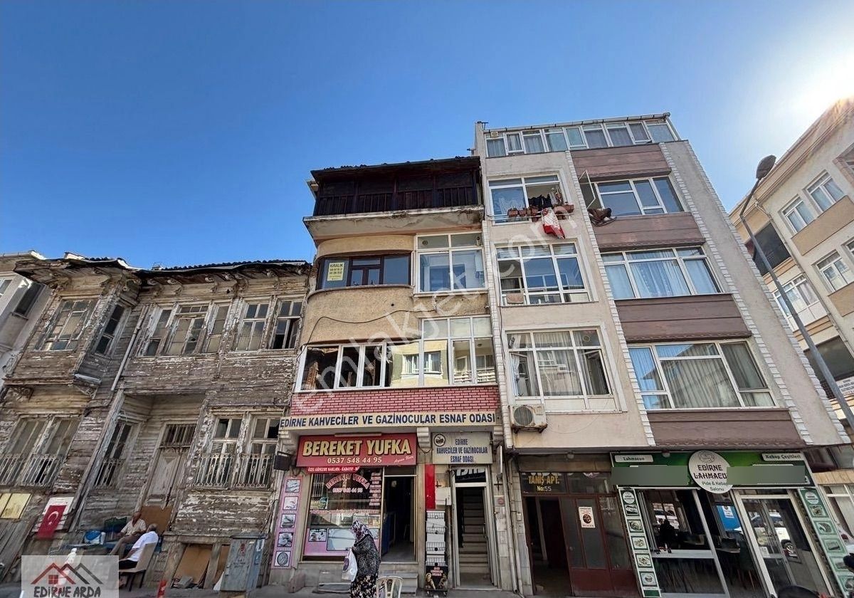 Arda Emlak Ofisin’den Balıkpazarı Yakını Şömineli Daire - Görsel 2