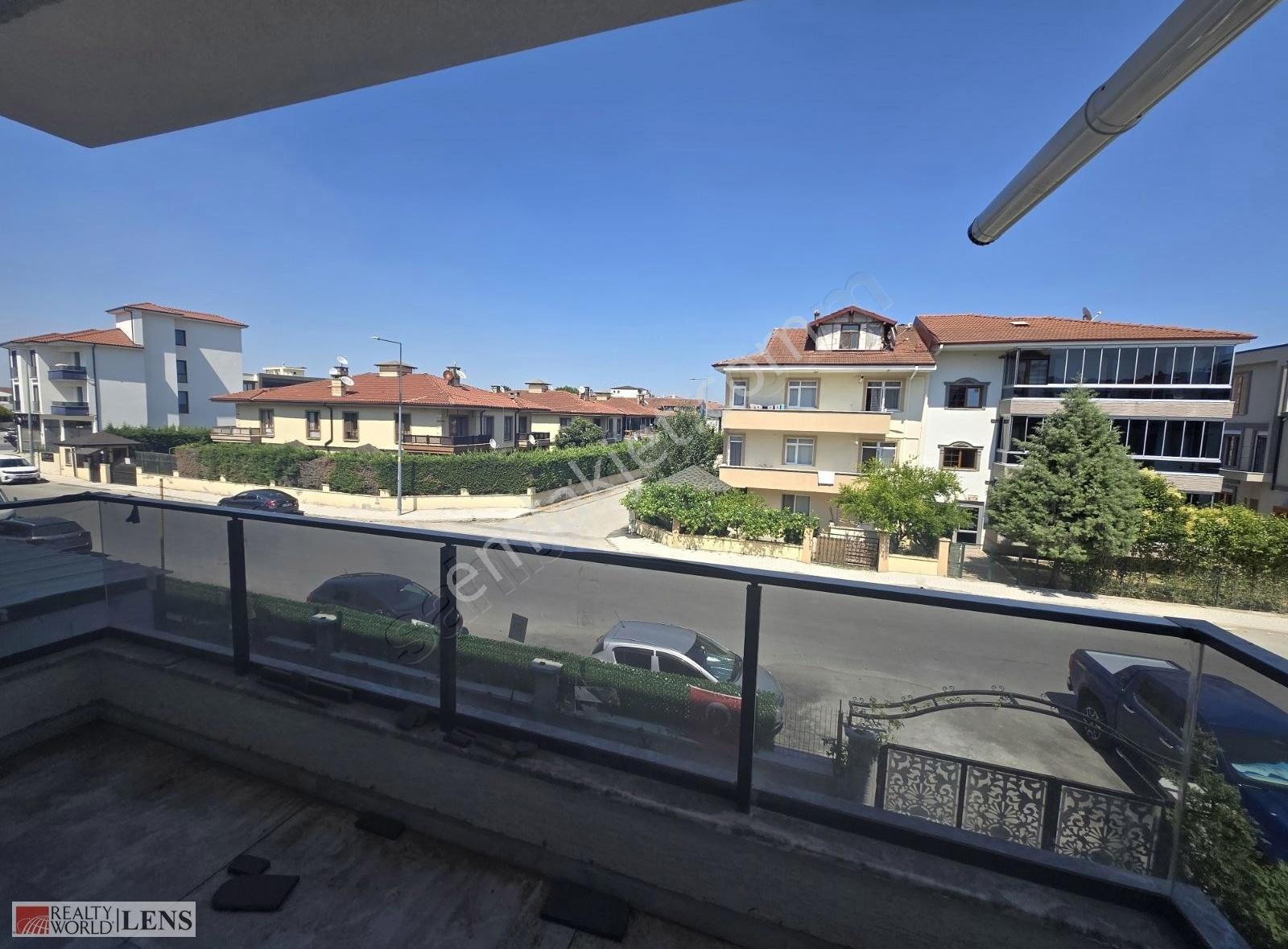 Serdivan Arabacıalanında Kiralık Sıfır Ultra Lüks Daire!! - Görsel 22