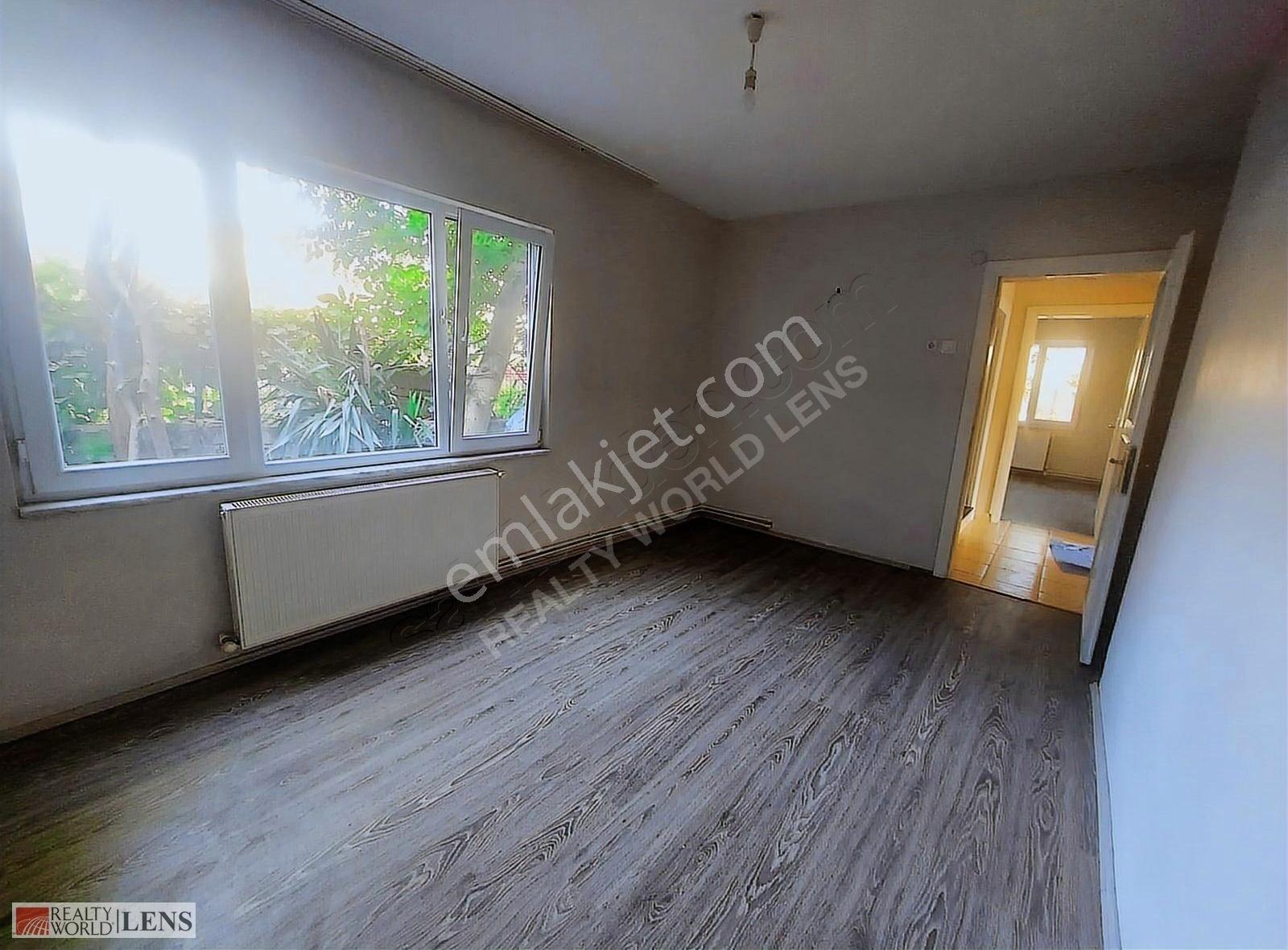 Adapazarında Çarşıya Yakın 3+1 Kiralık Daire - Görsel 32