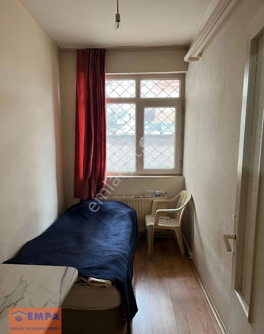 Maltepe''de 2+1 Kombili Zemin Kat-kısmi Eşyalı - Görsel 5