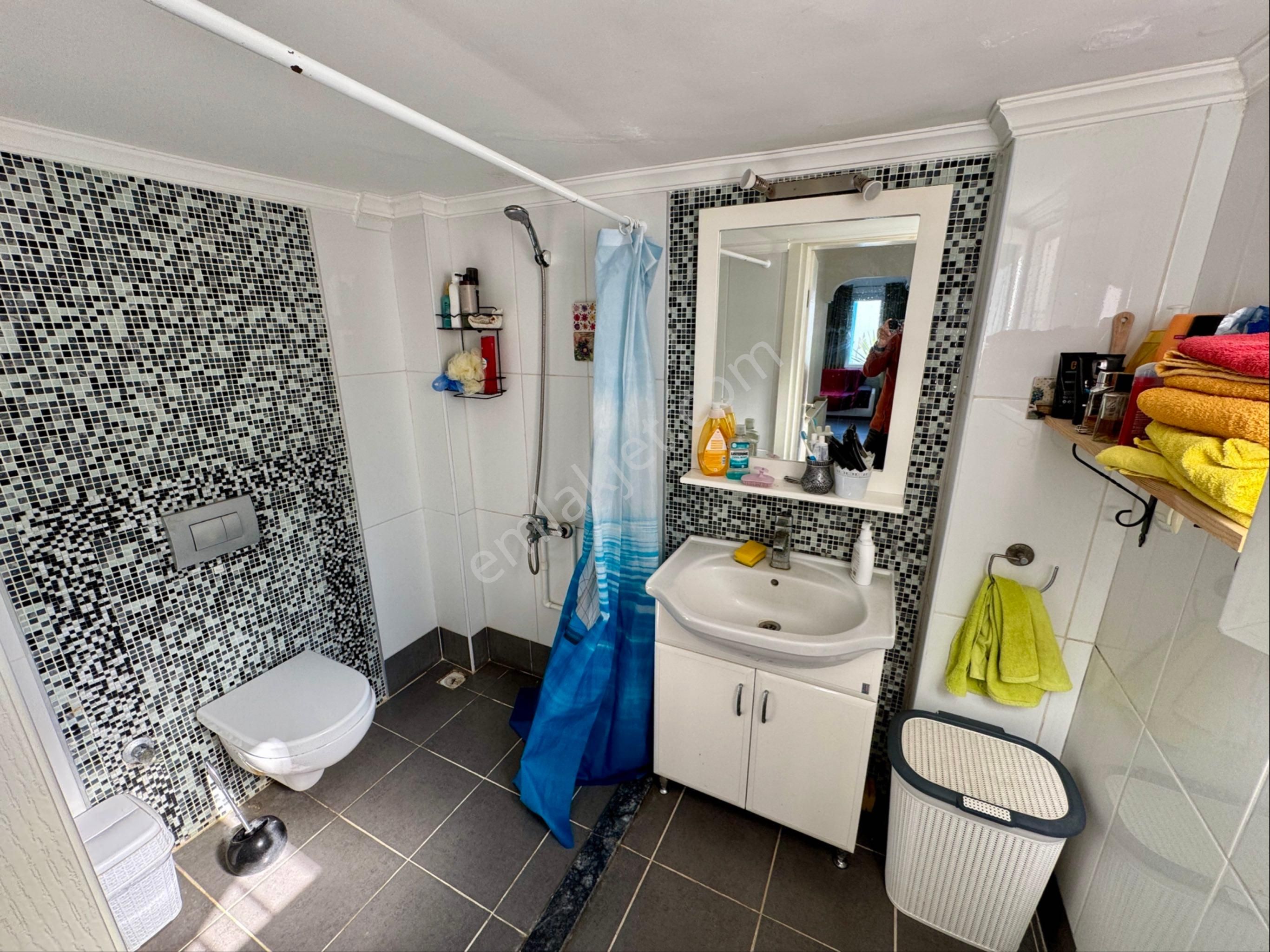 Kuşadası'nda Deniz Manzaralı Tam Müstakil 3+1 Doğalgazlı Villa - Görsel 31