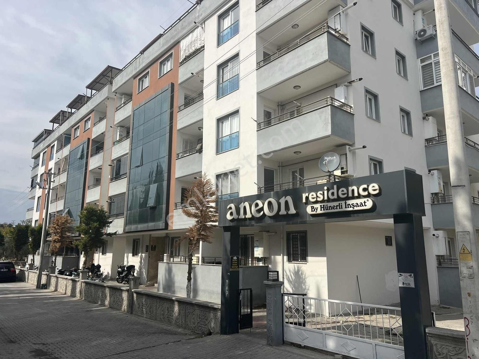 Sitenin En Geniş 2+1 Dairesi - Görsel 21