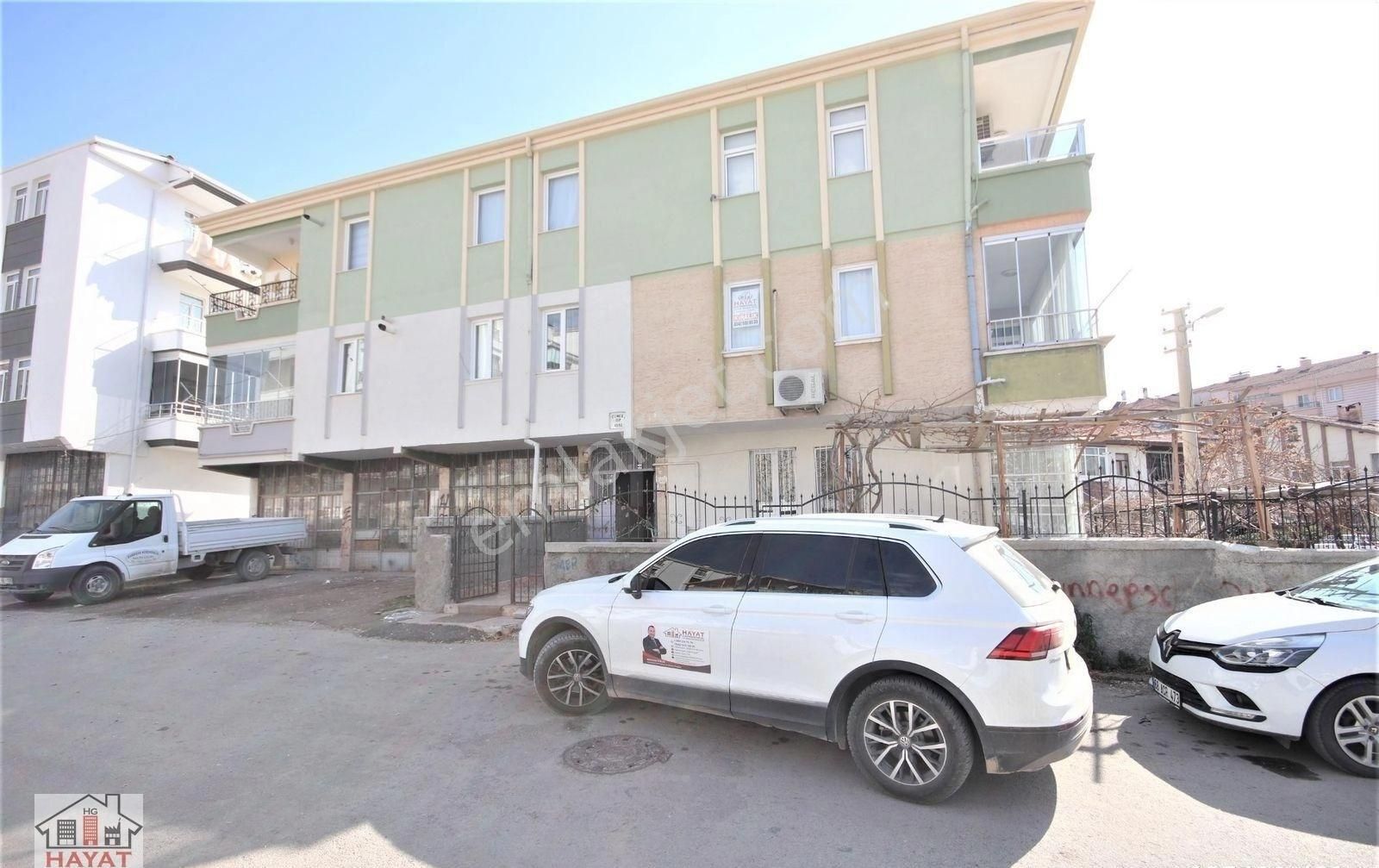 Coğlaki Mahallesinde Eşyalı Kiralık 3+1 Daire(merkezi Konumda) - Görsel 16