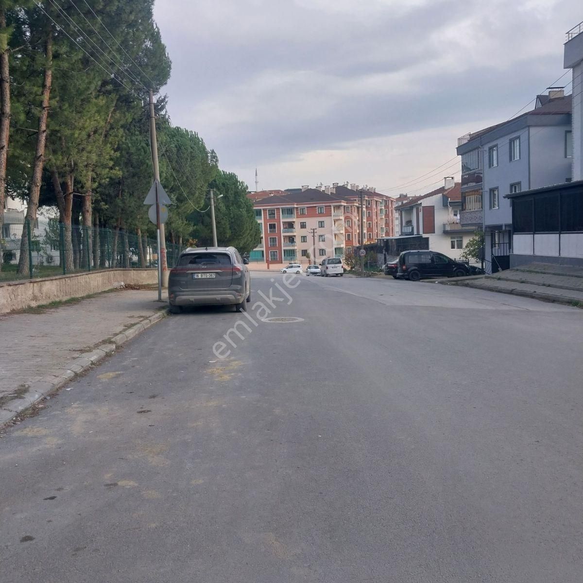 Anka Gm'den Alanyurt Yeni Mahallede 2+1 Satılık Fırsat Daire - Görsel 8