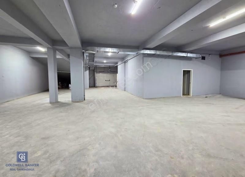 Sahrayıcedit E5te Sıfır Bina Süper Konum Kiralık Ofis Katı 185m2 - Görsel 20