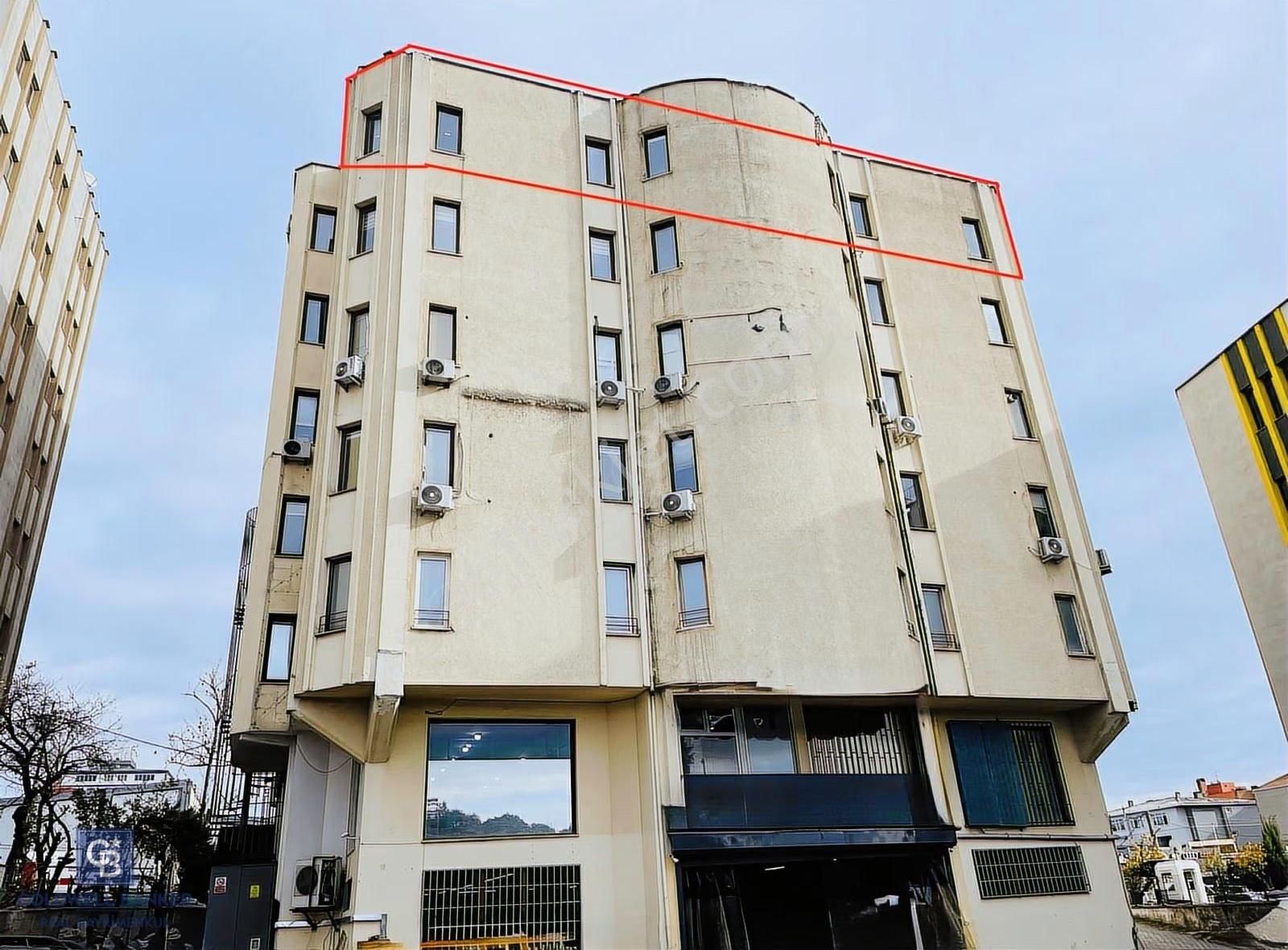 Bostancı Metro Da Tabela Değeri Yüksek Kiralık 400 M2 Ofis Katı