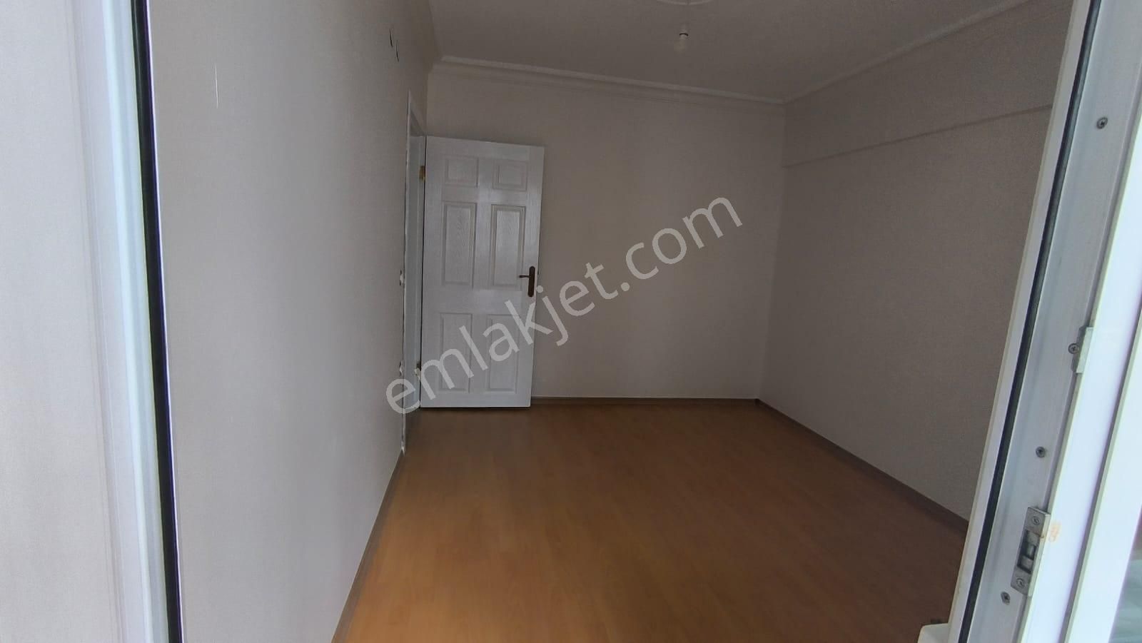 Yılmaz Gayrimenkul 3+1 Ön Cephe Kıralık Yapılı Masrafsız Mavı Okul Yanı - Görsel 32