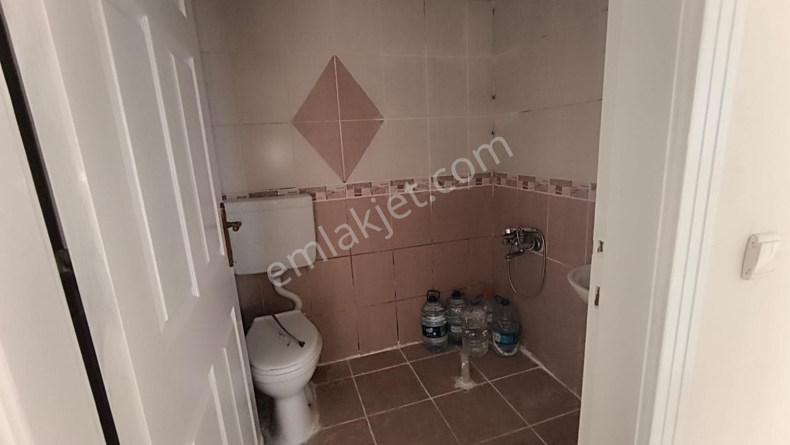 Yılmaz Gayrimenkul 3+1 Ön Cephe Kıralık Yapılı Masrafsız Mavı Okul Yanı - Görsel 20