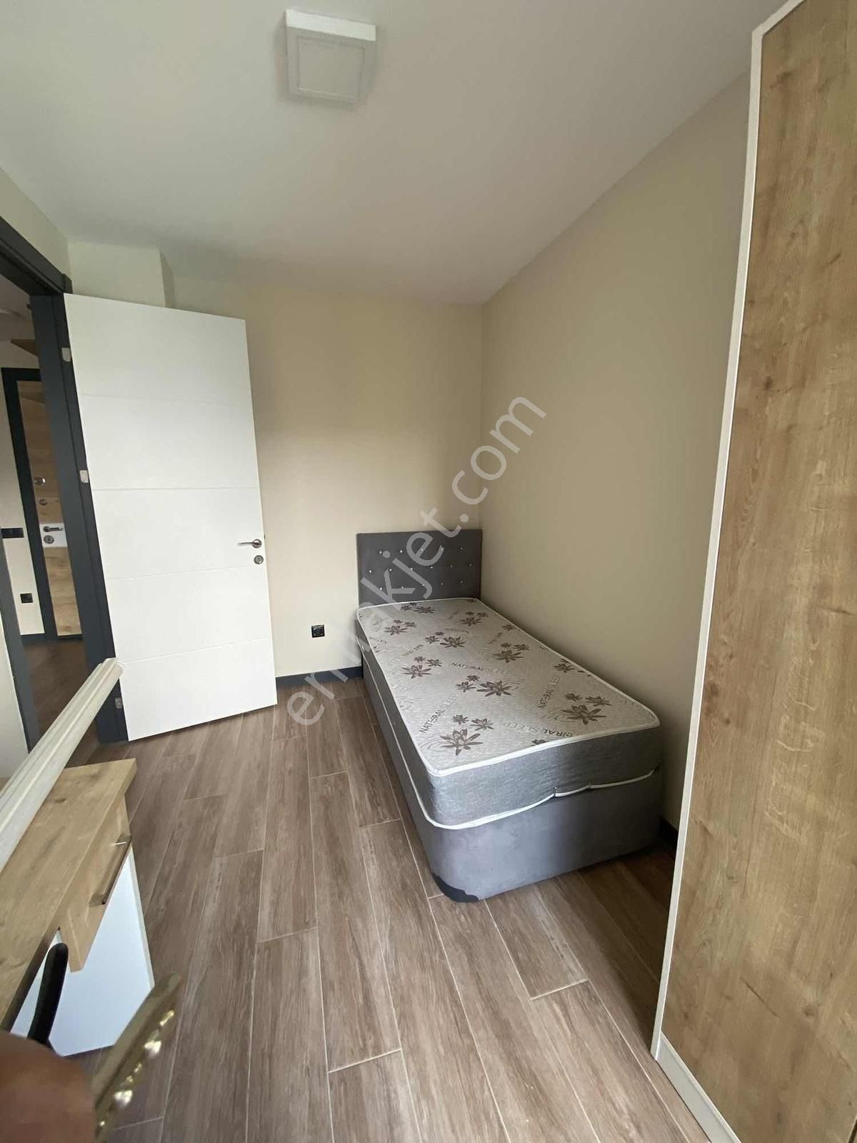 Yalçınlar Yaşam Sitesinde 1+1 Eşyalı Kiralık Daire - Görsel 9