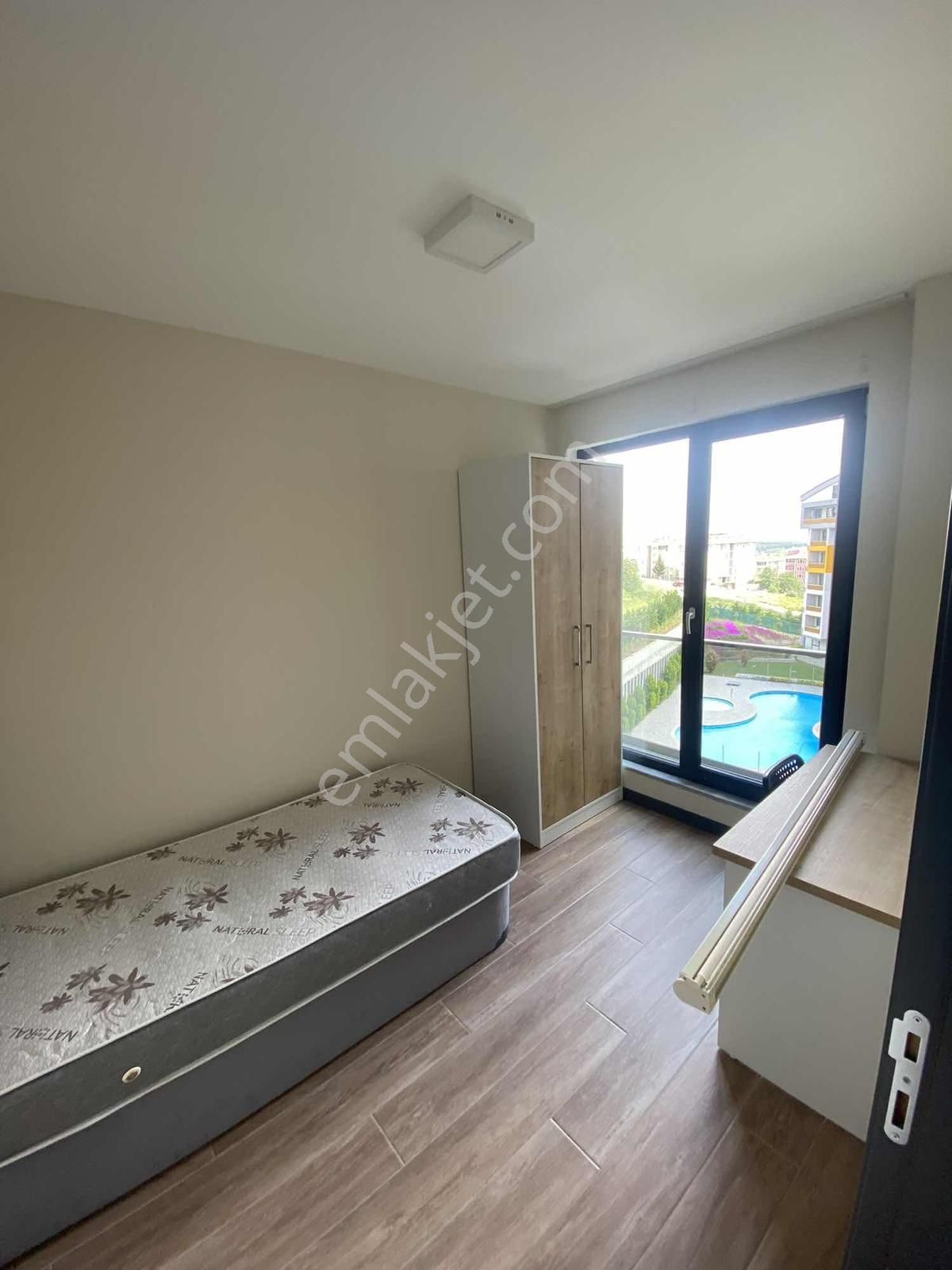 Yalçınlar Yaşam Sitesinde 1+1 Eşyalı Kiralık Daire - Görsel 8