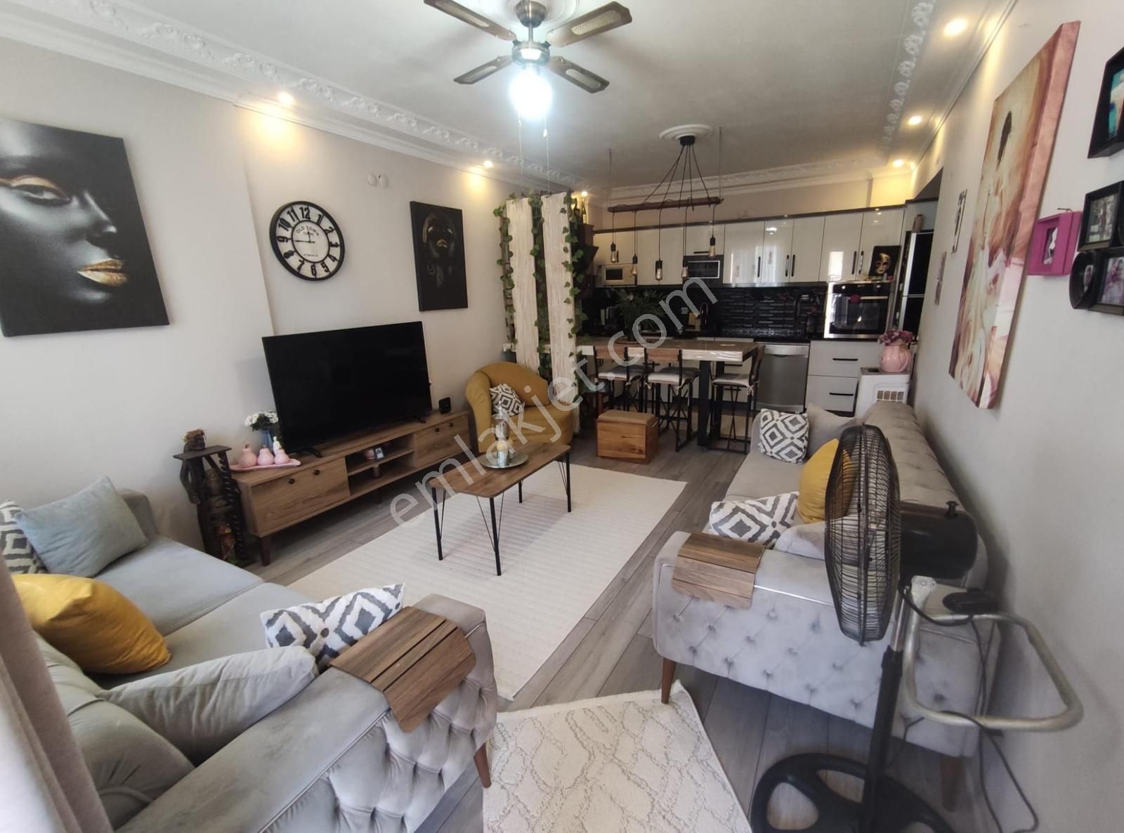 Didim Efeler Mahallesi Deniz Court Sitesi'nde Satılık 2+1 Fırsat - Görsel 13