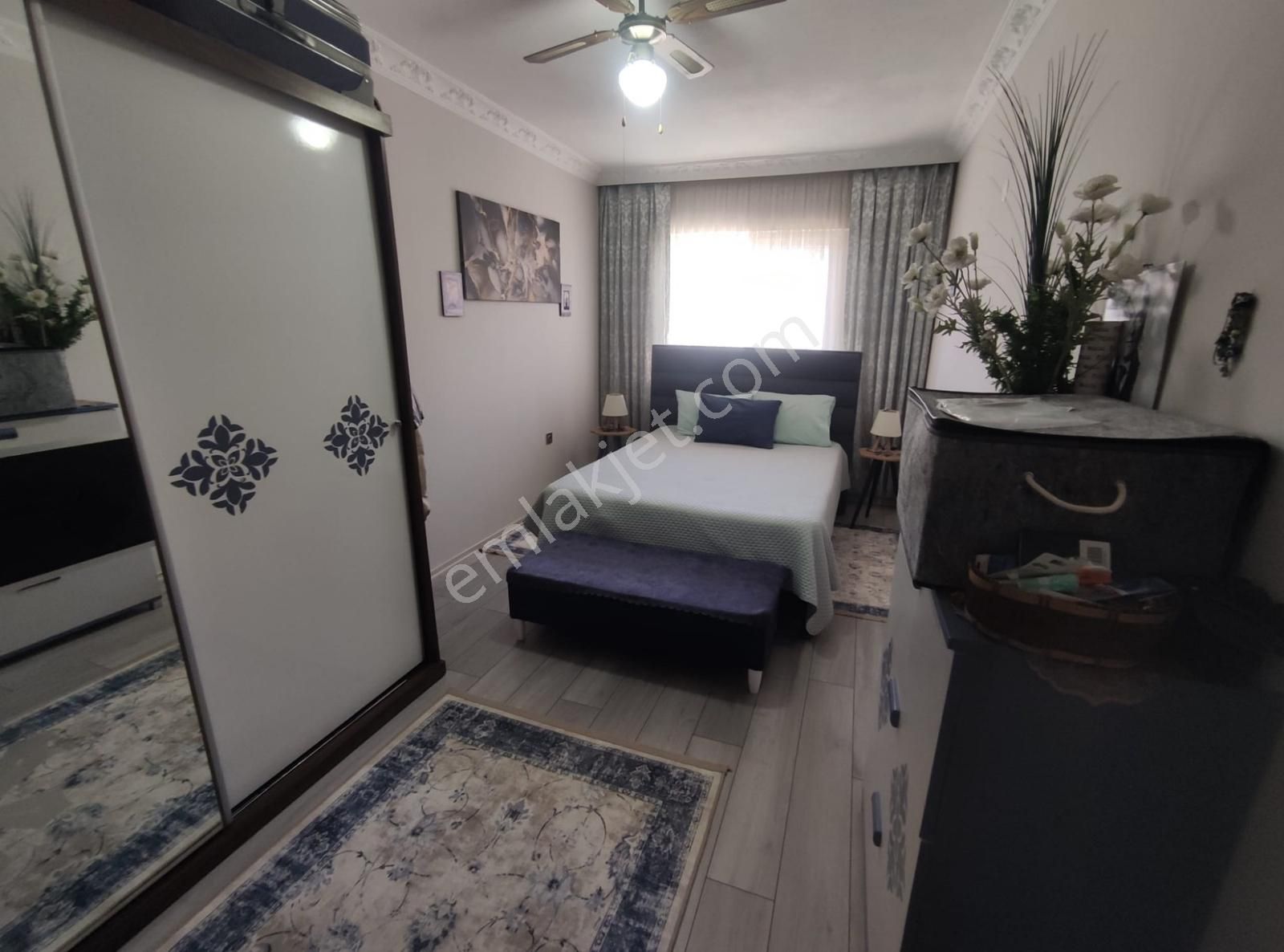 Didim Efeler Mahallesi Deniz Court Sitesi'nde Satılık 2+1 Fırsat - Görsel 3