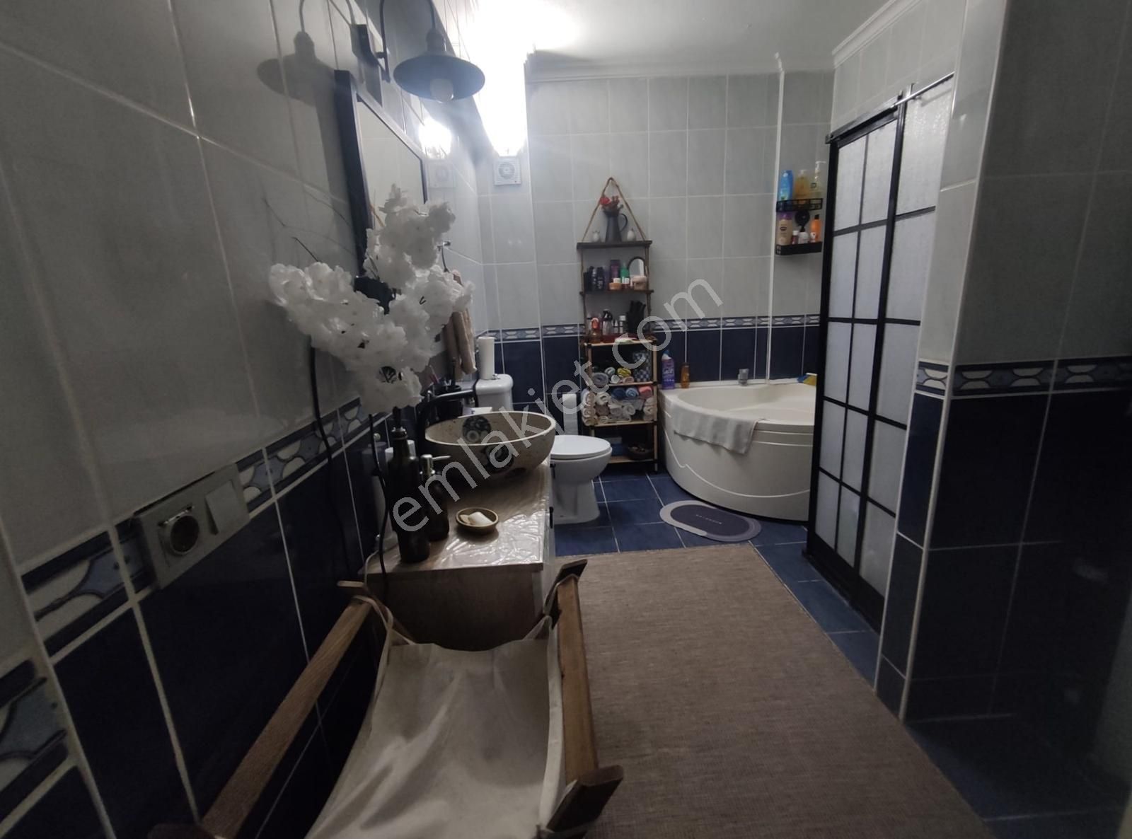 Didim Efeler Mahallesi Deniz Court Sitesi'nde Satılık 2+1 Fırsat - Görsel 21