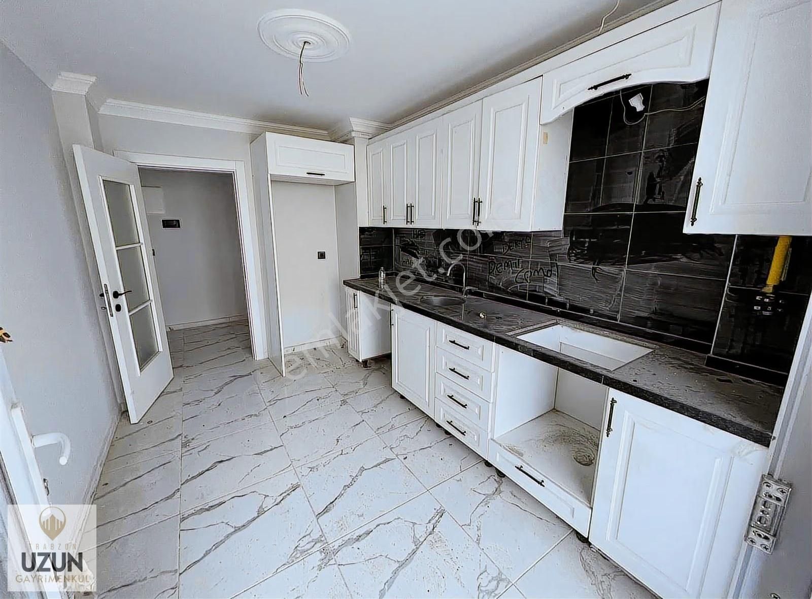 Kaşüstü Meva Apartmanında 3+1 Kiralık Daire - Görsel 11