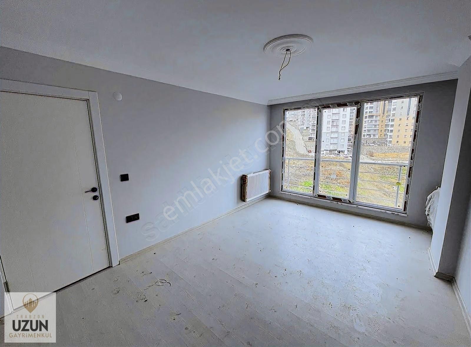 Kaşüstü Meva Apartmanında 3+1 Kiralık Daire - Görsel 2