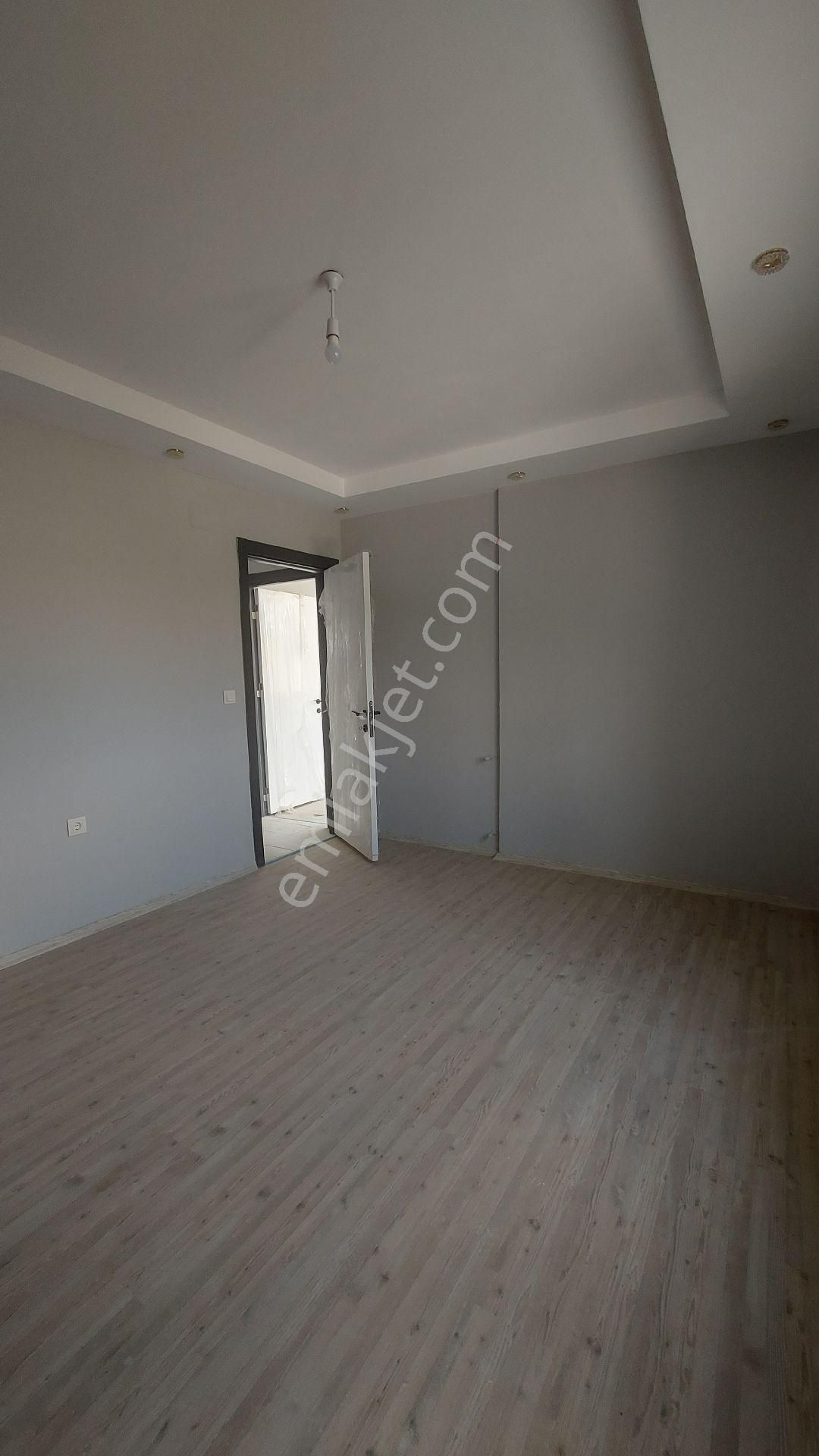 Birlik'ten Cadde Üstü 3+1 - Görsel 9