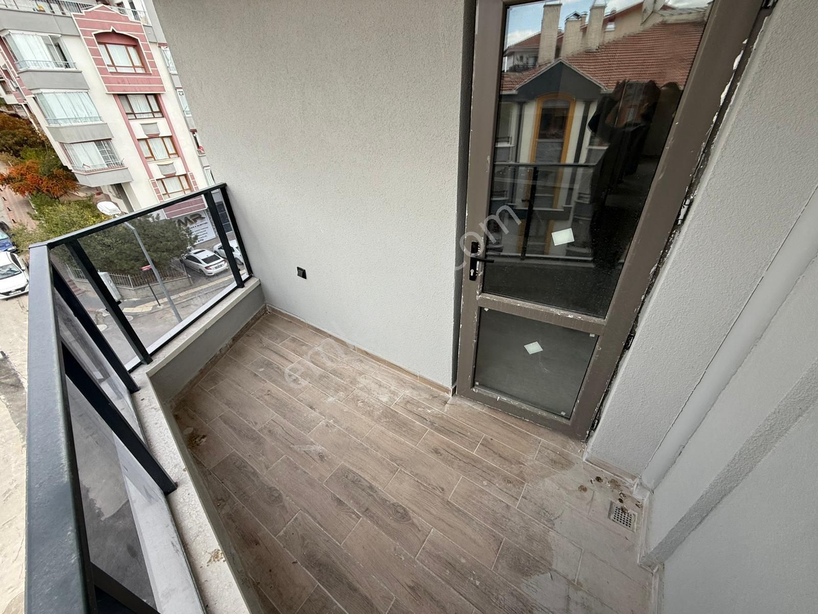 Kariyer'den Yayla'da Ultra Lüks Yapılı Asansörlü 3+1 İskanlı Daire - Görsel 31