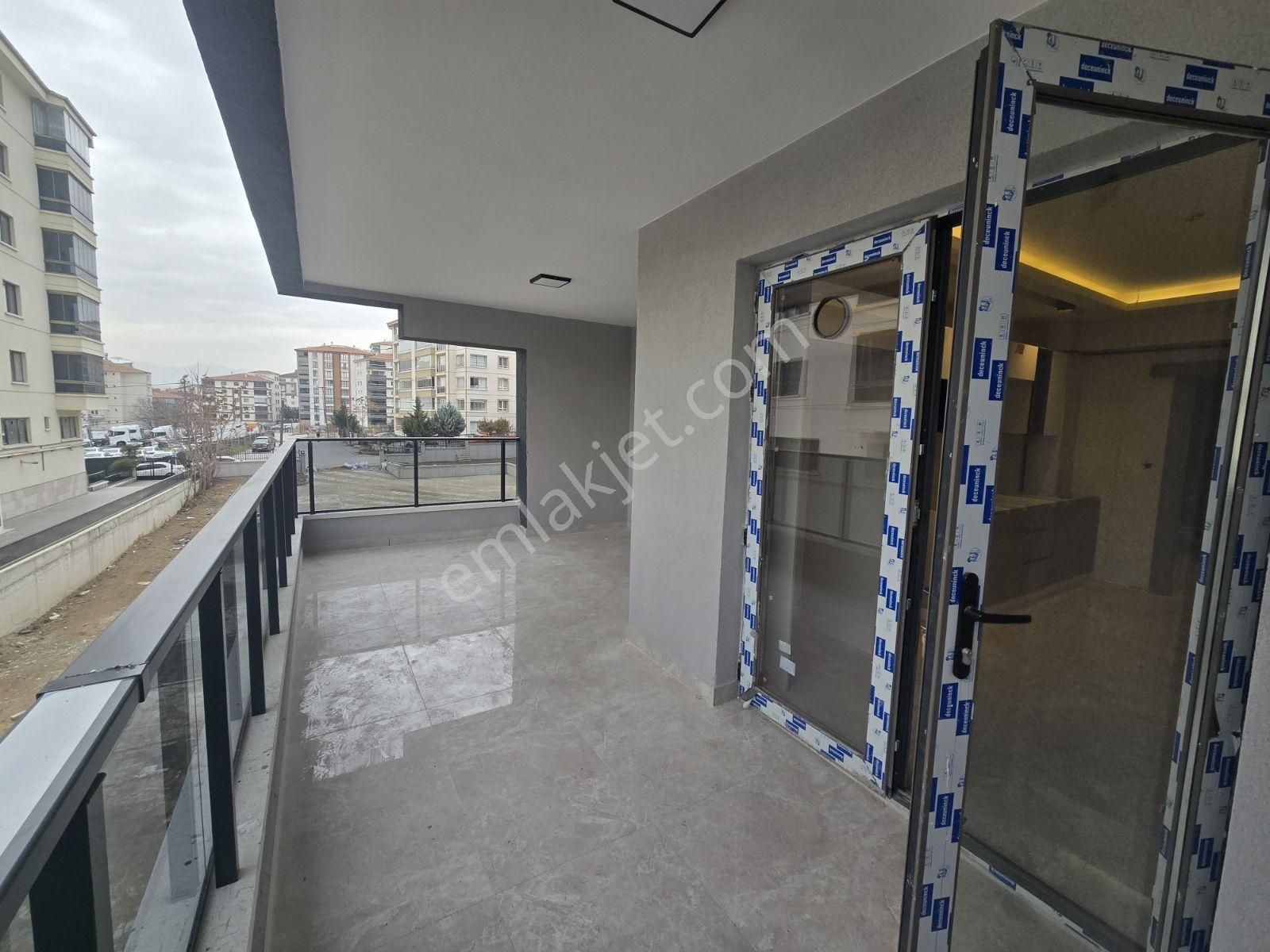 Yukarı Yahyalar İvedik Caddesi Üzeri 4+1 Ultra Süper Lüx Daire - Görsel 21