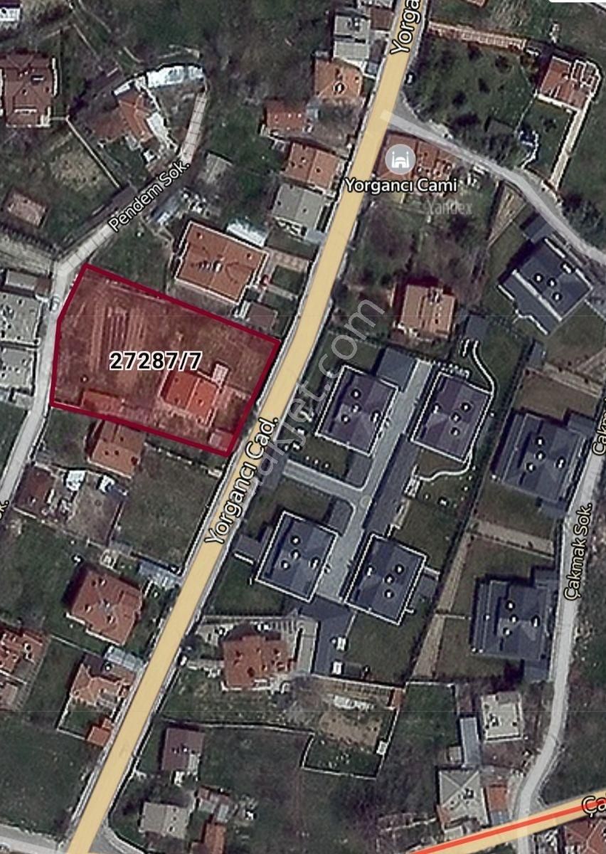 Yorgancı Caddesi Cepheli 2.453 M² Villa Arsası - Görsel 3